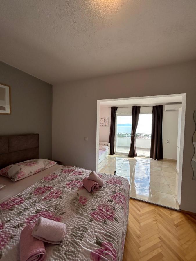 Apartmani Tomas Tučepi Kültér fotó