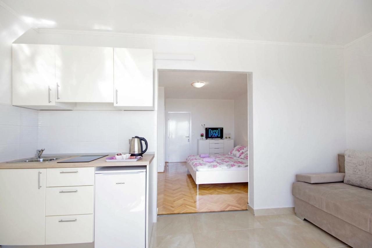 Apartmani Tomas Tučepi Kültér fotó