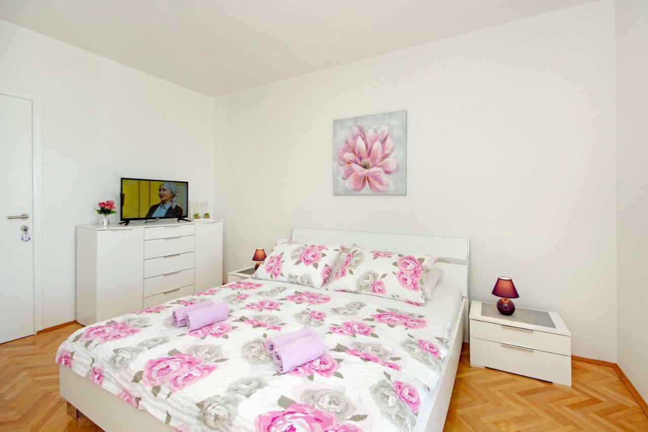 Apartmani Tomas Tučepi Kültér fotó